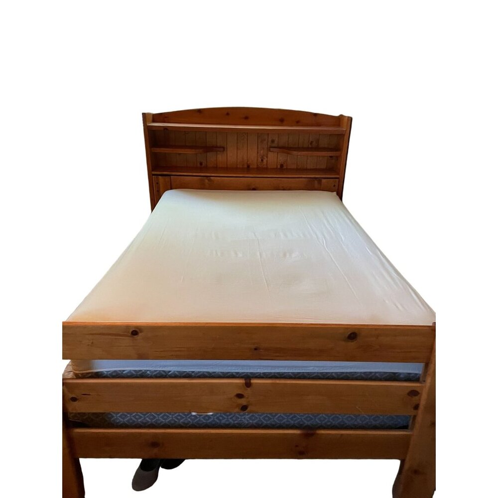 Vintage Grants Fashions for Home Full Fitted Sheet Used Cream